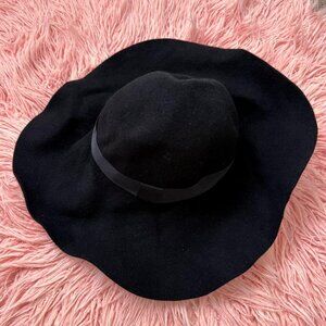 H&M Black Wide Brim Hat